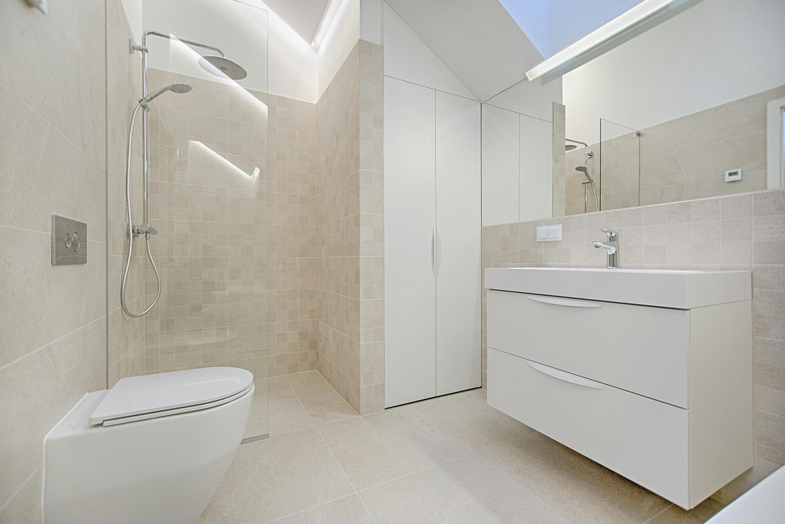 Closomat Toilet Review: Features, Benefits & Installation Tips